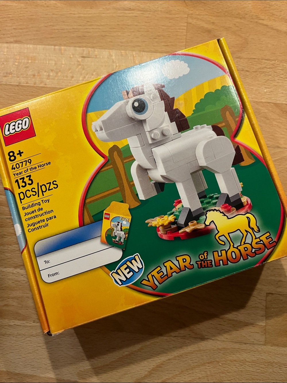 LEGO White Horse Year of the Horse Set with Yellow Box Accents